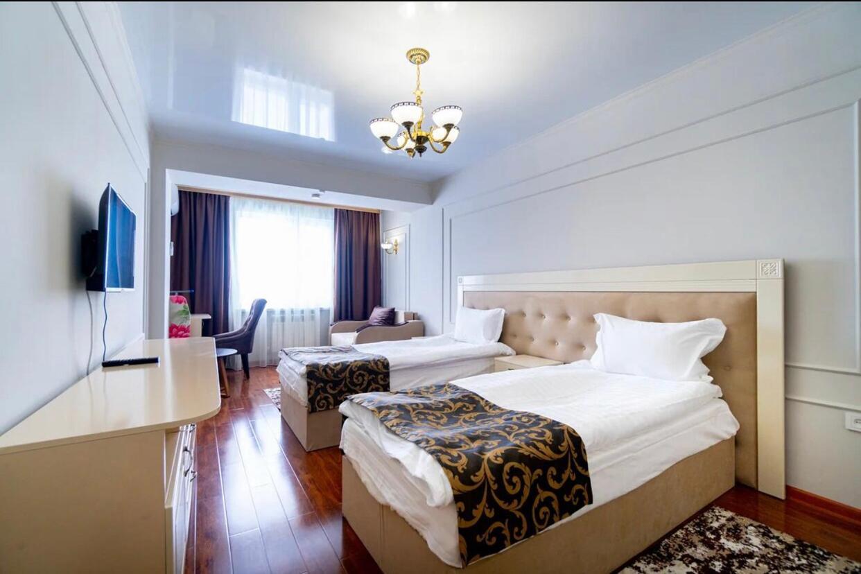 Gold Boutique Hotel Almaty Exterior foto